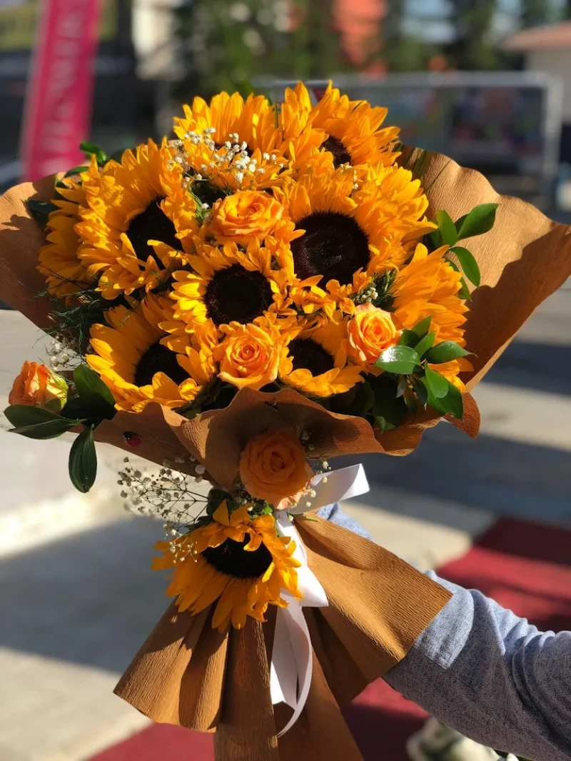 Ayçiçeği Buketi